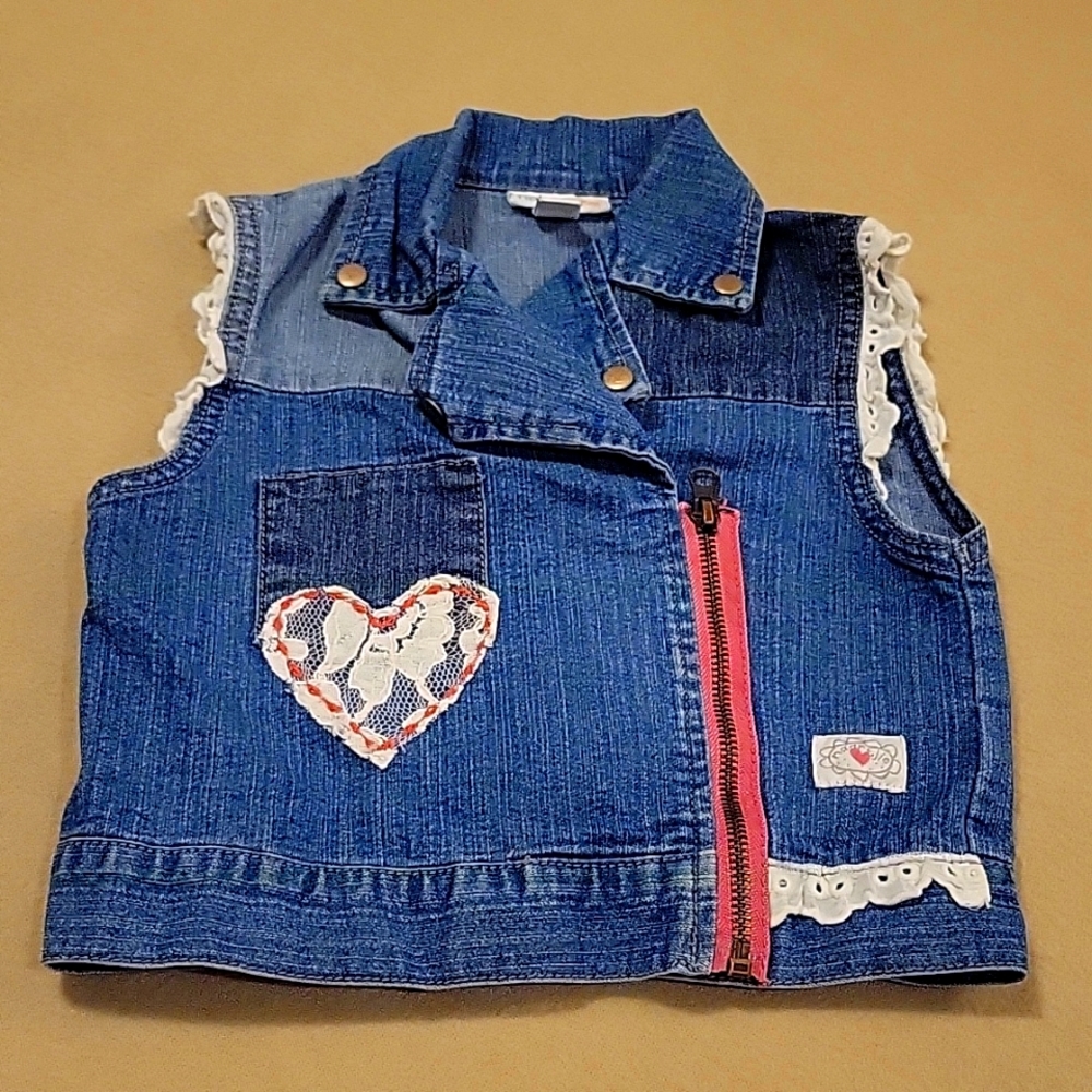 Naartjie Kids Vest, Size 4T